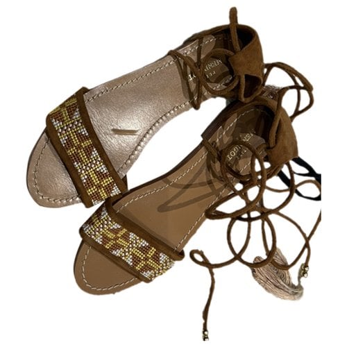 Pre-owned Petite Mendigote Leather Sandal In Camel