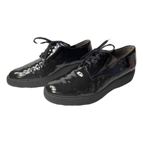 Pre-owned Robert Clergerie Patent Leather Flats In Black