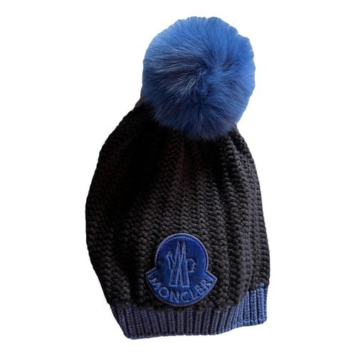 Pre-owned Moncler Wool Beanie In Blue