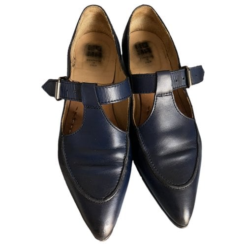 Pre-owned Moma Leather Flats In Blue