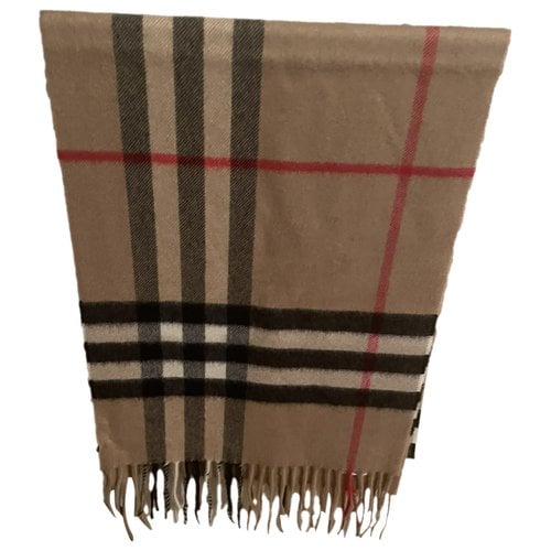 Pre-owned Burberry Cashmere Scarf In Beige