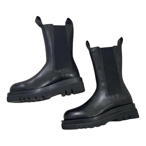 Pre-owned Ducie Leather Boots In Black