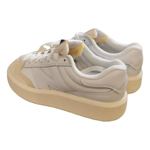 Pre-owned New Balance Leather Trainers In Beige