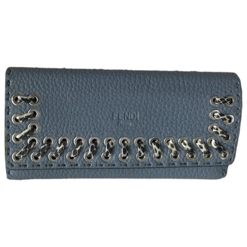 Pre-owned Fendi Leather Clutch In Blue