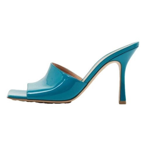 Pre-owned Bottega Veneta Stretch Patent Leather Heels In Turquoise