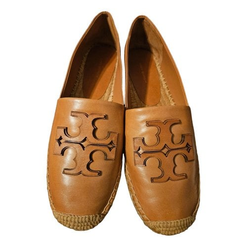 Pre-owned Tory Burch Leather Espadrilles In Camel