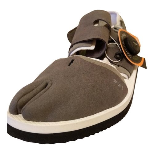 Pre-owned Suicoke Faux Fur Sandals In Grey
