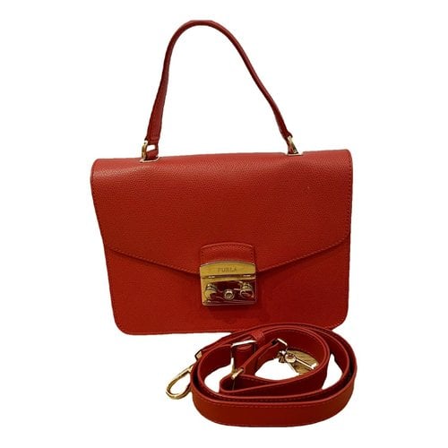 Pre-owned Furla Metropolis Leather Handbag In Red