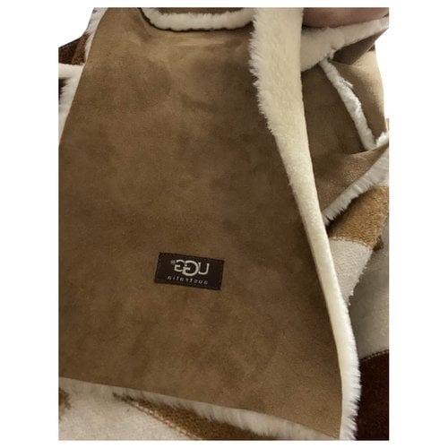Pre-owned Ugg Scarf In Brown