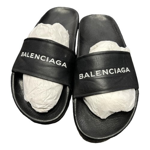 Pre-owned Balenciaga Leather Flats In Black