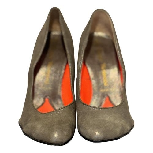 Pre-owned Vivienne Westwood Leather Heels In Grey