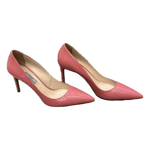 Pre-owned Prada Patent Leather Heels In Pink