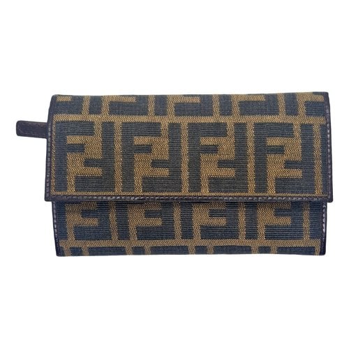 Pre-owned Fendi Cloth Wallet In Brown