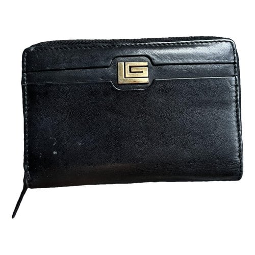Pre-owned Guy Laroche Leather Wallet In Black
