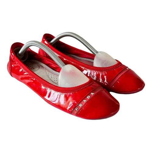 Pre-owned Prada Patent Leather Ballet Flats In Red