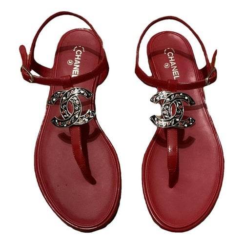 Pre-owned Chanel Patent Leather Sandal In Red