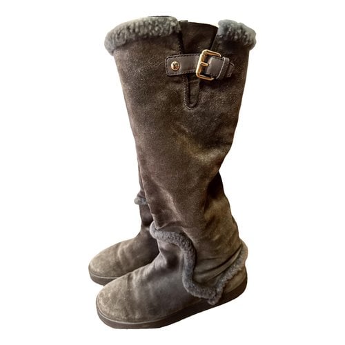 Pre-owned Louis Vuitton Velvet Snow Boots In Brown