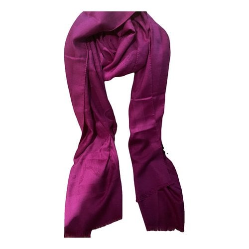 Pre-owned Loewe Cashmere Cheche In Purple