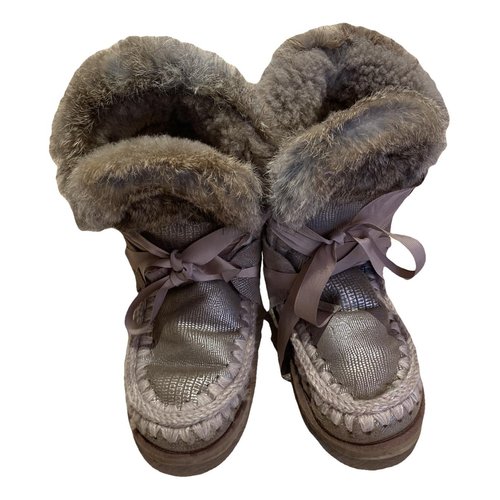 Pre-owned Mou Faux Fur Snow Boots In Beige
