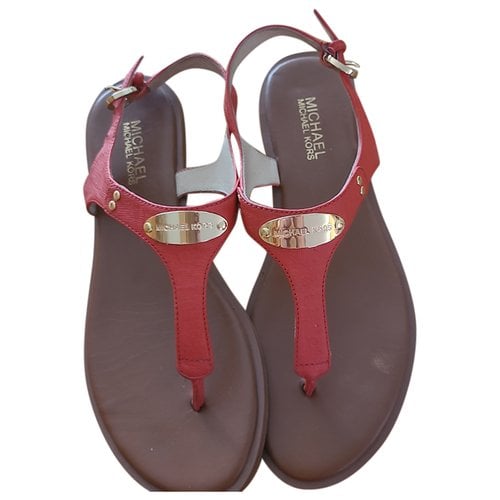 Pre-owned Michael Kors Leather Sandal In Red