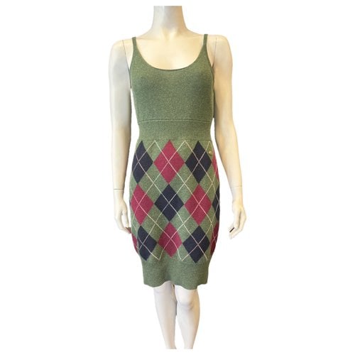 Pre-owned Chanel Cashmere Mid-length Dress In Green