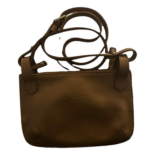 Pre-owned Longchamp Leather Clutch Bag In Camel