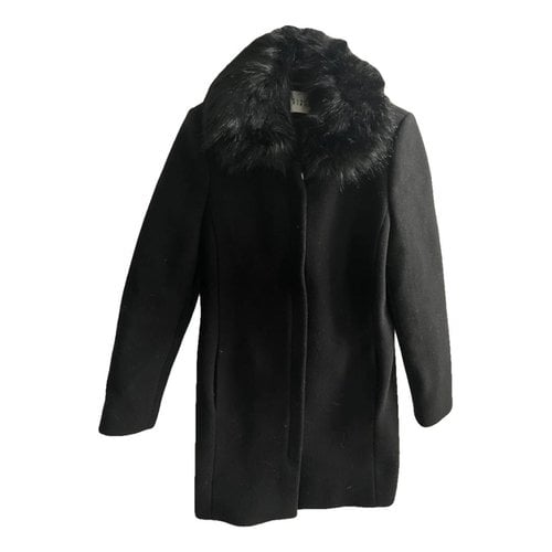 Pre-owned Claudie Pierlot Coat In Black