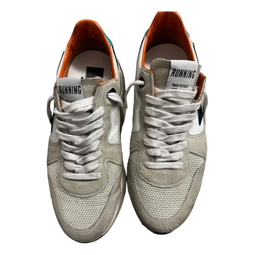 Pre-owned Golden Goose Running Leather Low Trainers In White