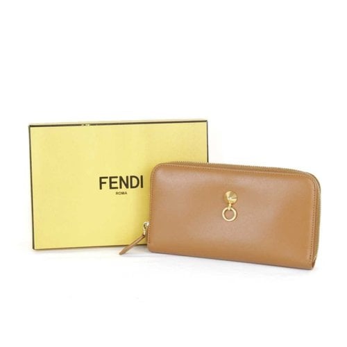 Pre-owned Fendi Leather Wallet In Camel