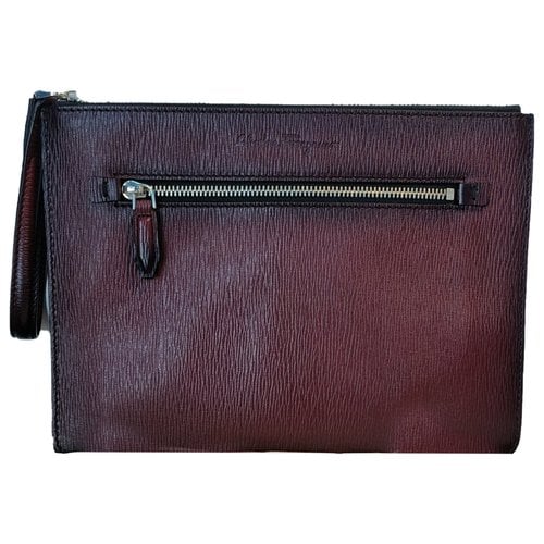 Pre-owned Ferragamo Leather Small Bag In Burgundy