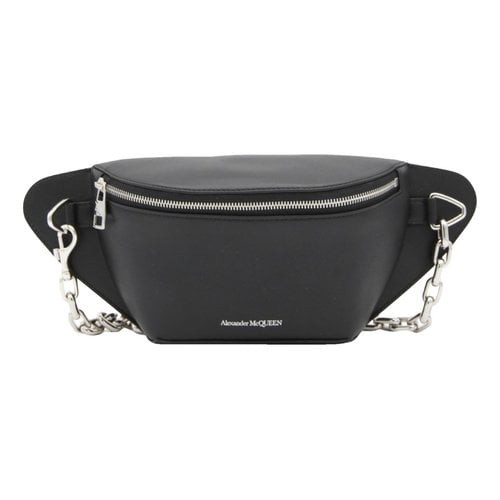 Pre-owned Alexander Mcqueen Leather Small Bag In Black