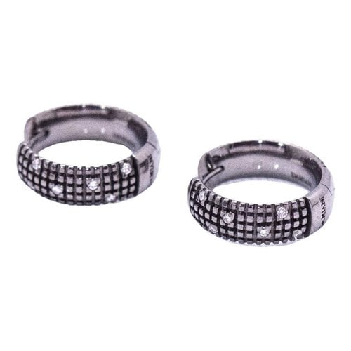 Pre-owned Damiani White Gold Earrings In Black