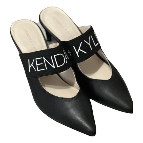 Pre-owned Kendall + Kylie Leather Heels In Black