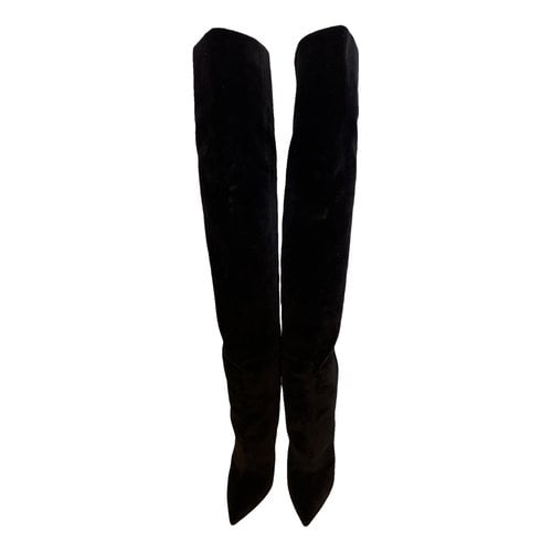 Pre-owned Saint Laurent Niki Velvet Ankle Boots In Black