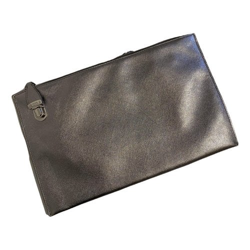 Pre-owned Prada Leather Clutch Bag In Silver