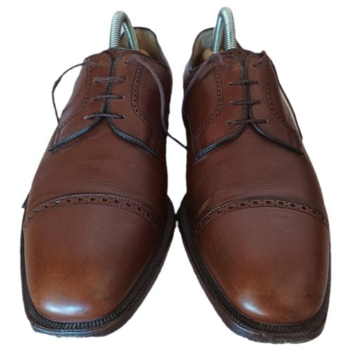 Pre-owned Barrett Flats In Brown