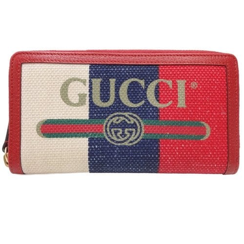 Pre-owned Gucci Cloth Wallet In Red