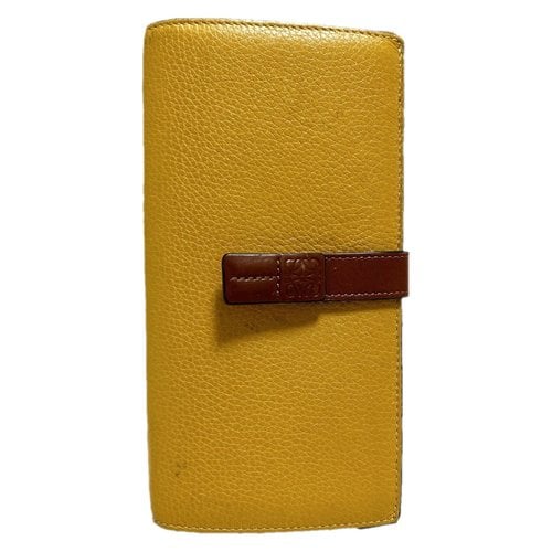 Pre-owned Loewe Leather Wallet In Yellow