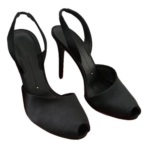 Pre-owned Stella Luna Leather Sandals In Black