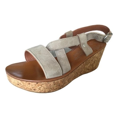 Pre-owned Kjacques Leather Sandals In Beige