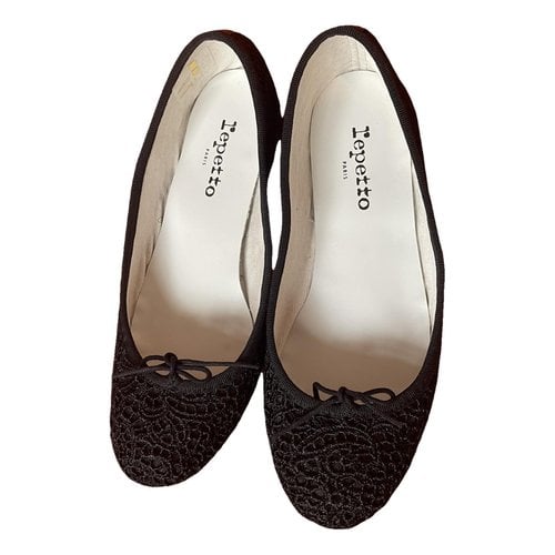 Pre-owned Repetto Cloth Ballet Flats In Black