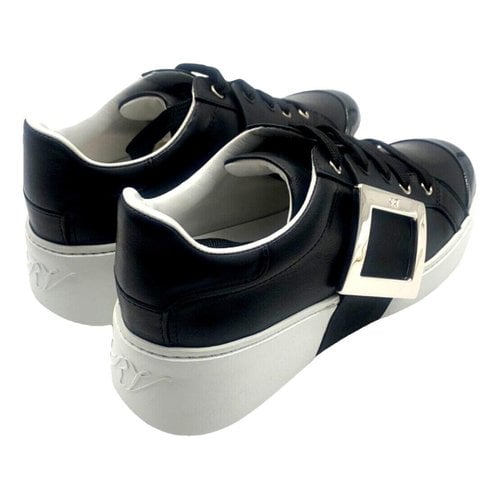 Pre-owned Roger Vivier Sneaky Viv Strass Buckle Leather Trainers In Black