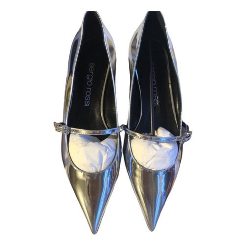 Pre-owned Sergio Rossi Leather Flats In Silver