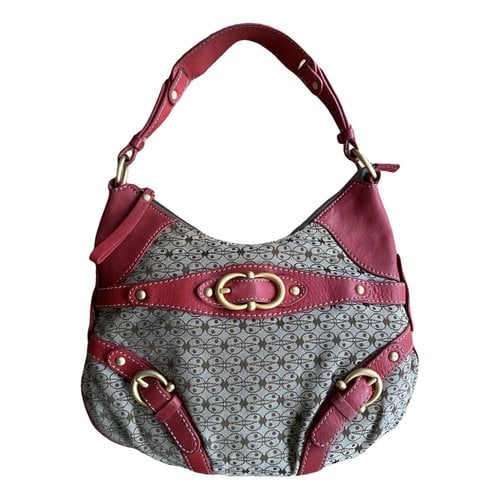 Pre-owned Coccinelle Cloth Handbag In Red