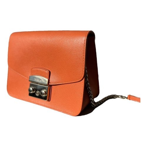 Pre-owned Furla Metropolis Leather Crossbody Bag In Orange