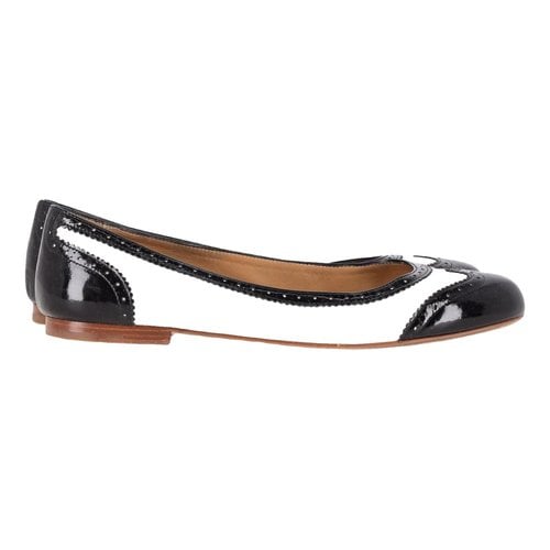 Pre-owned Church's Patent Leather Ballet Flats In White