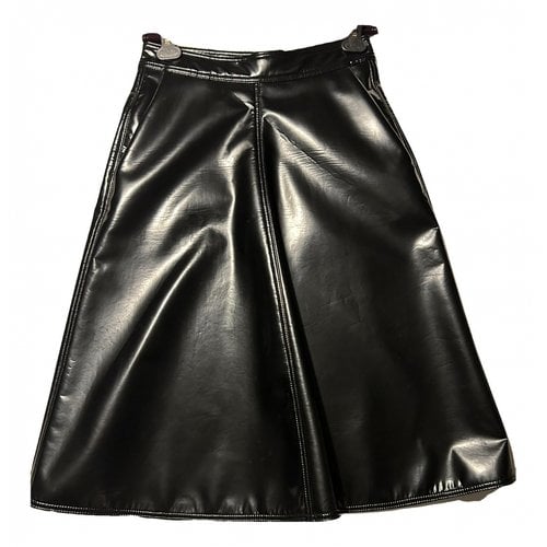 Pre-owned Moncler Vinyl Mid-length Skirt In Black