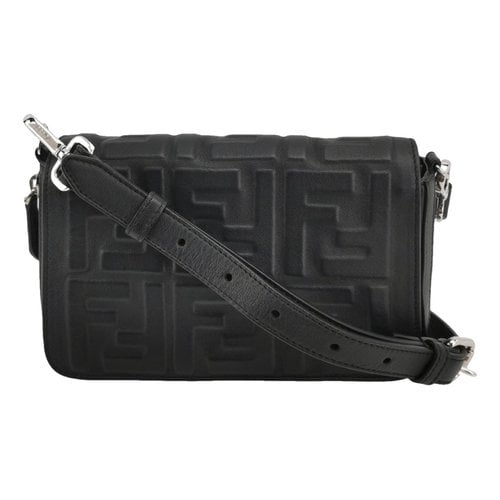 Pre-owned Fendi Baguette Convertible Leather Bag In Black