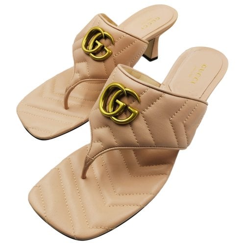 Pre-owned Gucci Leather Flip Flops In Pink