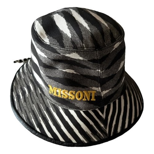 Pre-owned Missoni Hat In Black